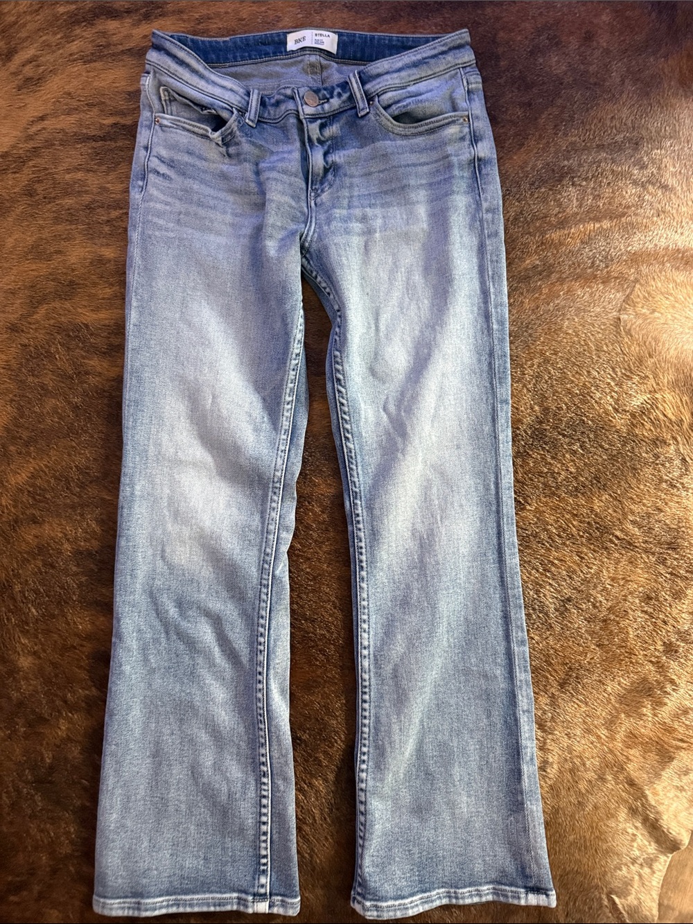 BKE Women’s Light Blue Flared Jeans